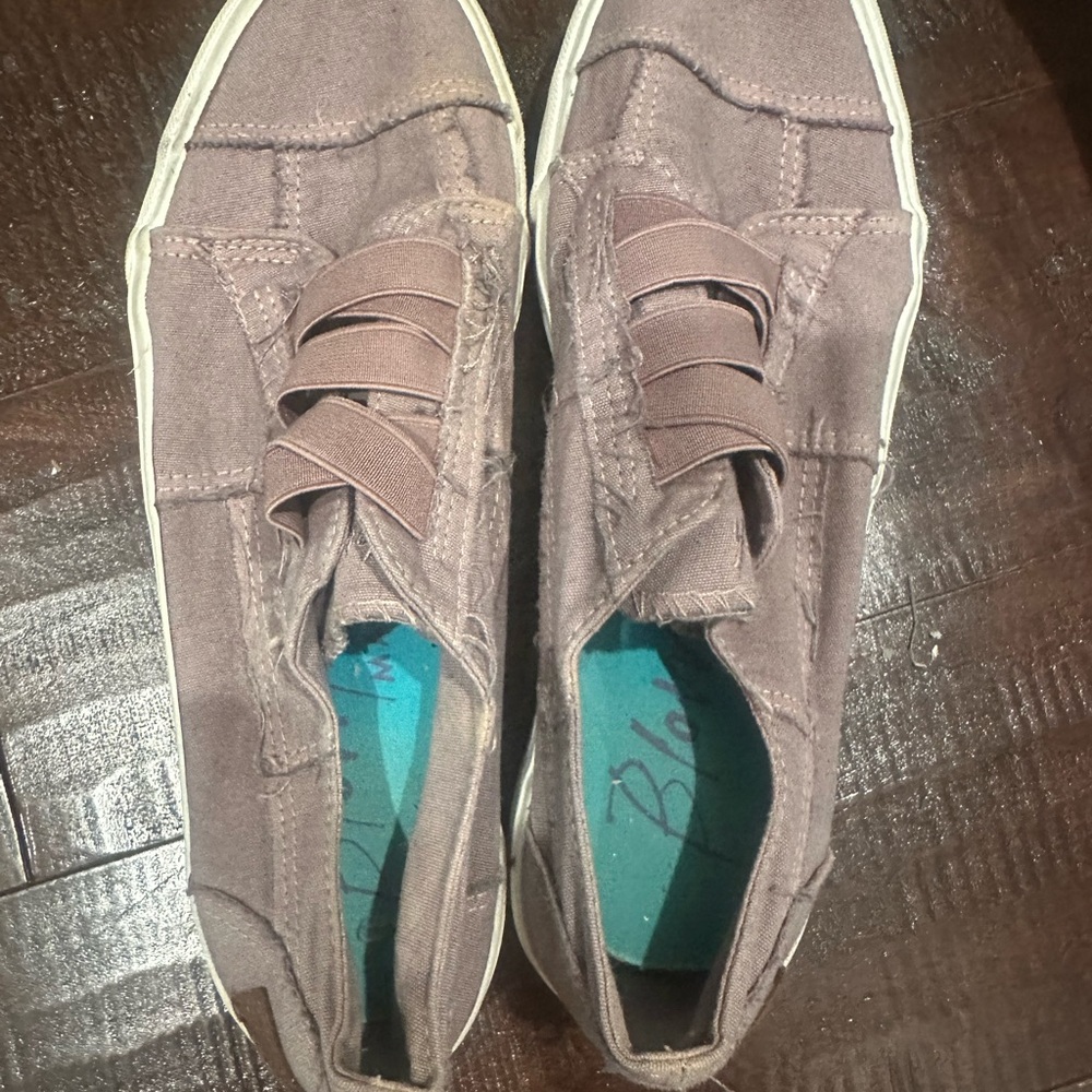 Blowfish Women's Casual Brown Sneakers